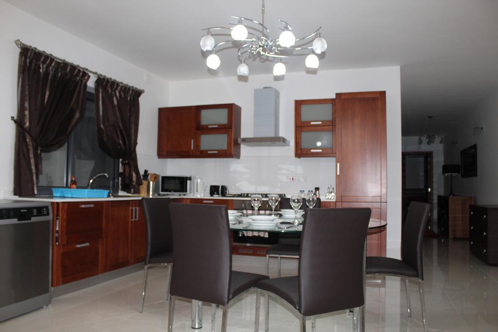 Aurora Apartamento Mellieħa Exterior foto
